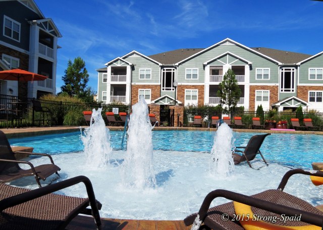 Seasons-at-Celebrate-Virginia-4